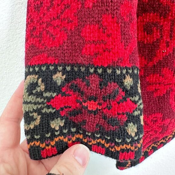 ICELANDIC DESIGN Red Floral Knit Wool Cardigan Sweater Longline Jacket Size Med - Picture 4 of 8